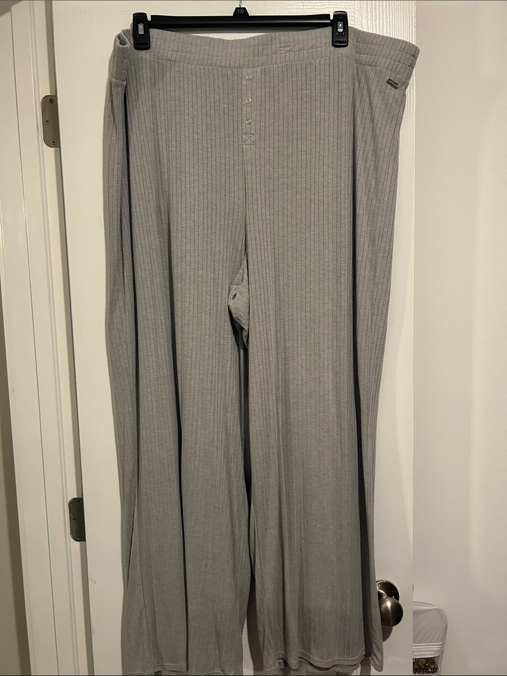 MAKE OFFER! Neutral In The Best Way! Adore Me Gray Ribbed Wide-Leg Lounge Pants